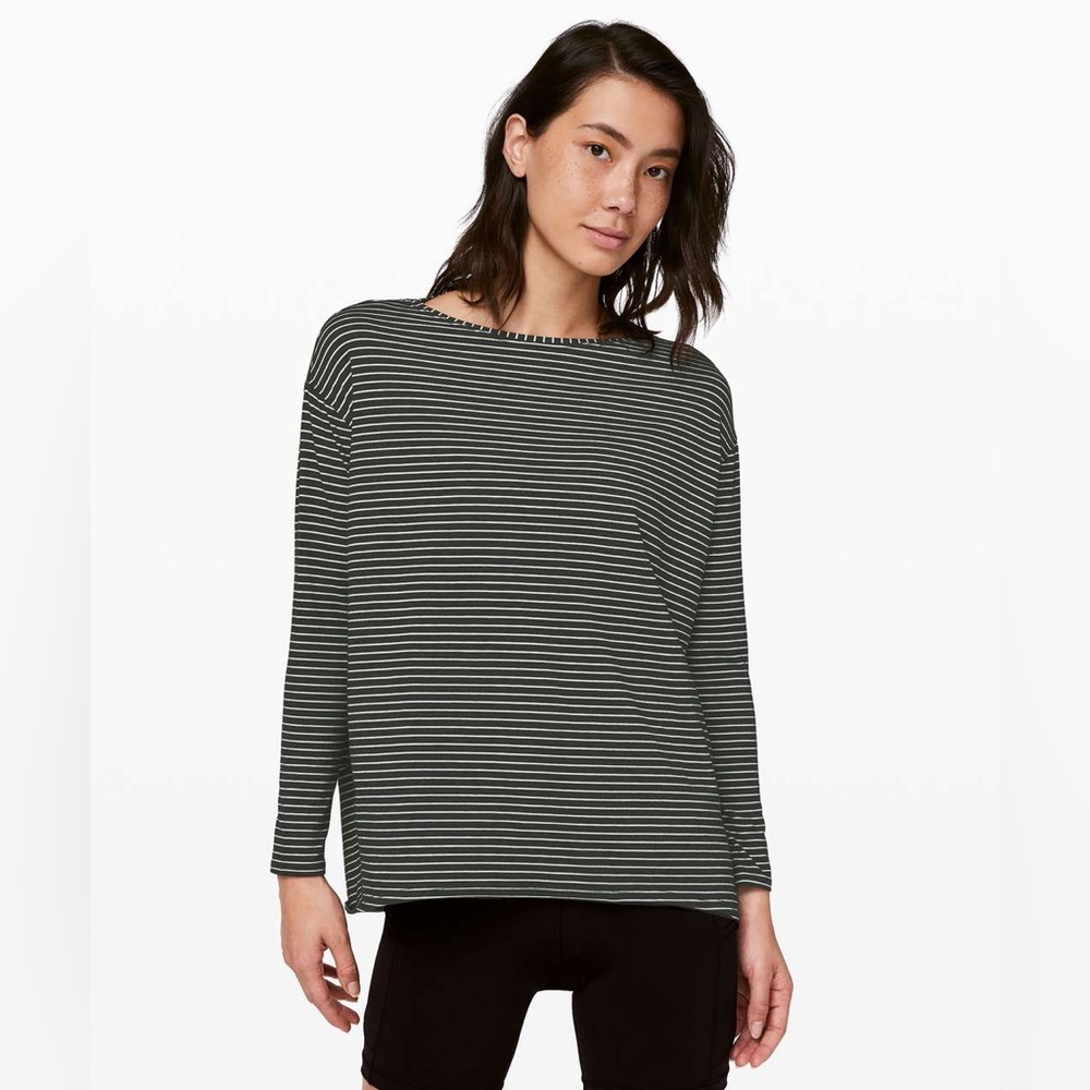 Lululemon Back In Action Long Sleeve